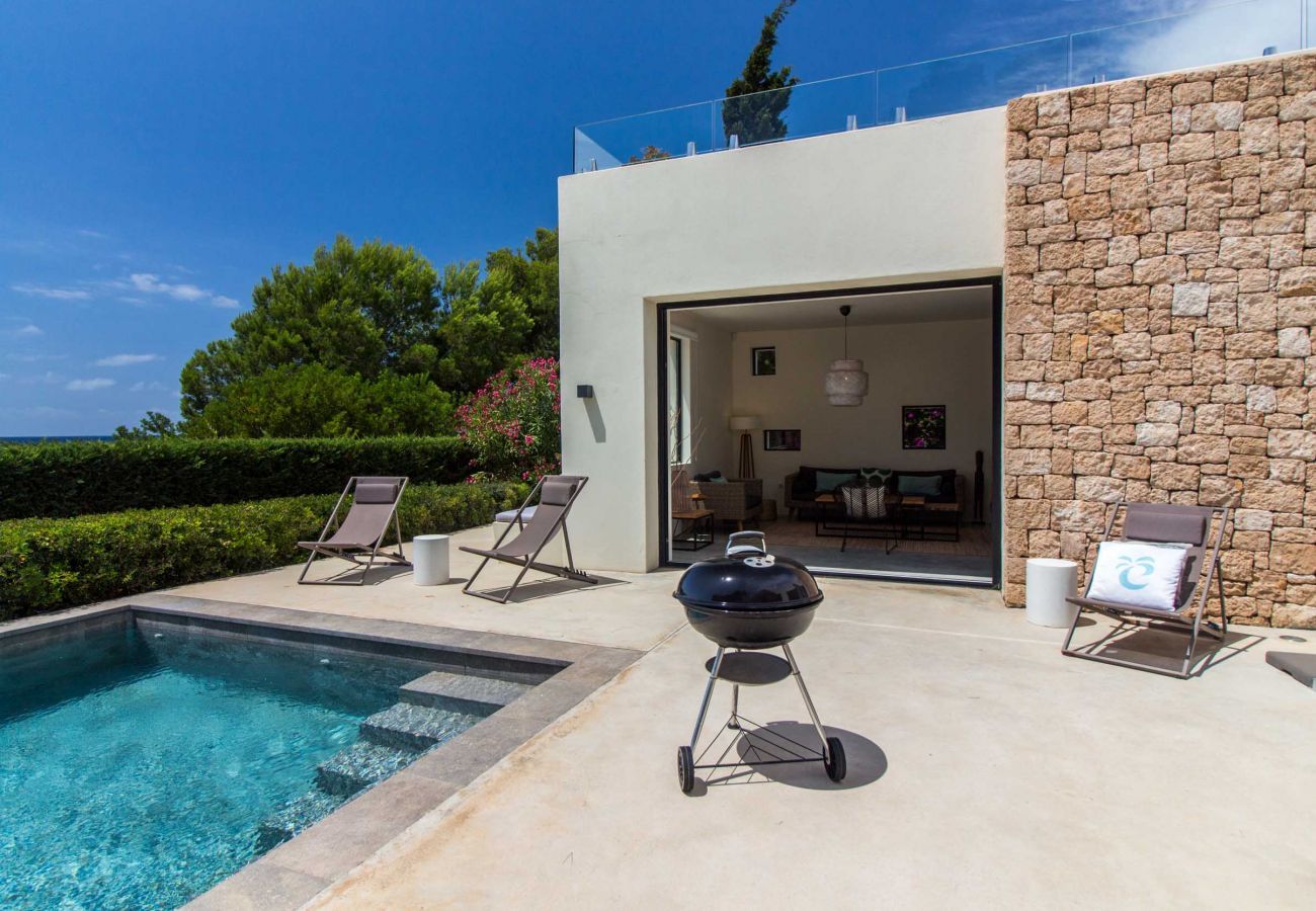 Villa in Santa Eulària des Riu - VILLA ALGARROBOS