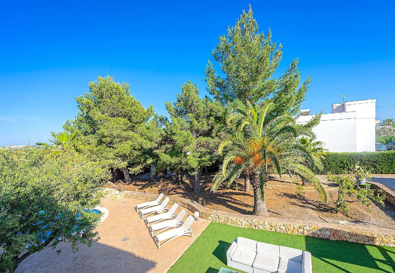 Ferienhaus in Sant Jordi de Ses Salines - VILLA OASIS