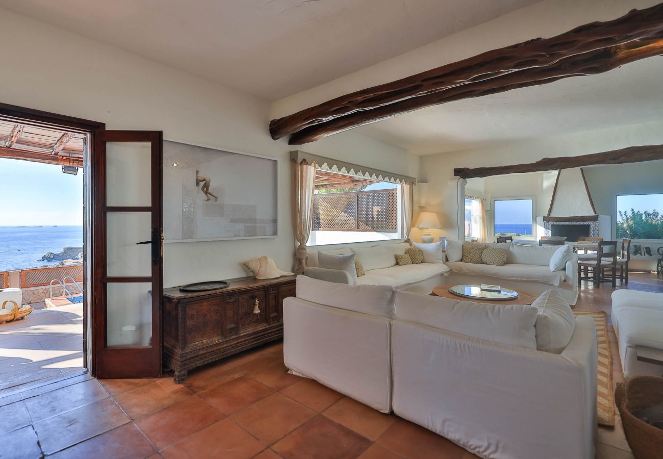 Villa in San Agustín / Sant Agustí d´ es Vedrà - VILLA SUS AMORES