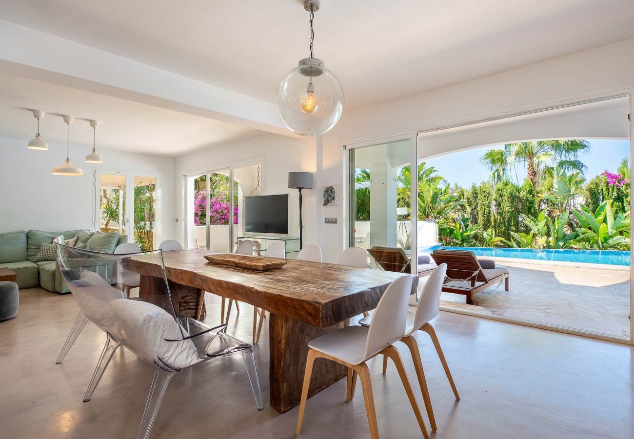 Villa in Santa Eulària des Riu - VILLA AMARANTOS