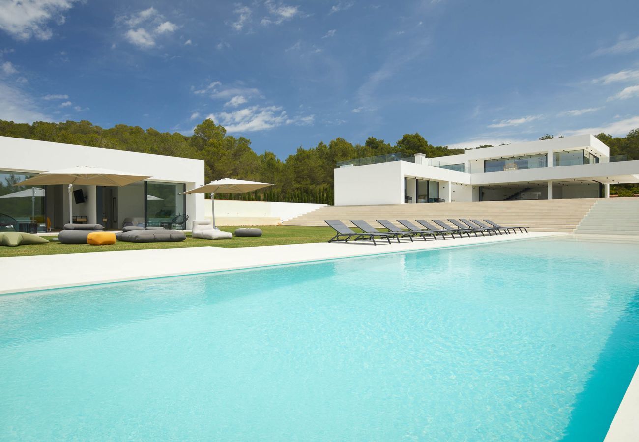 Villa en San Rafael de Sa Creu/ Sant Rafael de Sa Creu - VILLA FORADA