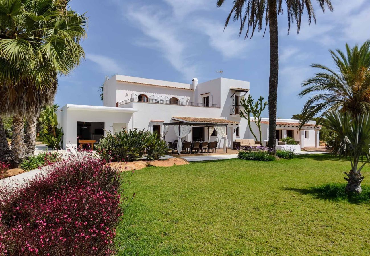 Casa rural en Santa Eulalia del Río - CAN COSMI