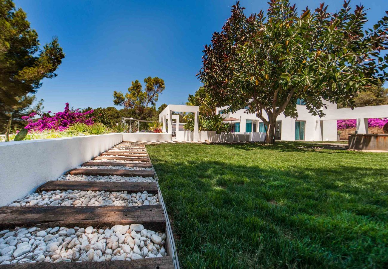 Villa à Santa Eulalia des Riu - VILLA LUISA