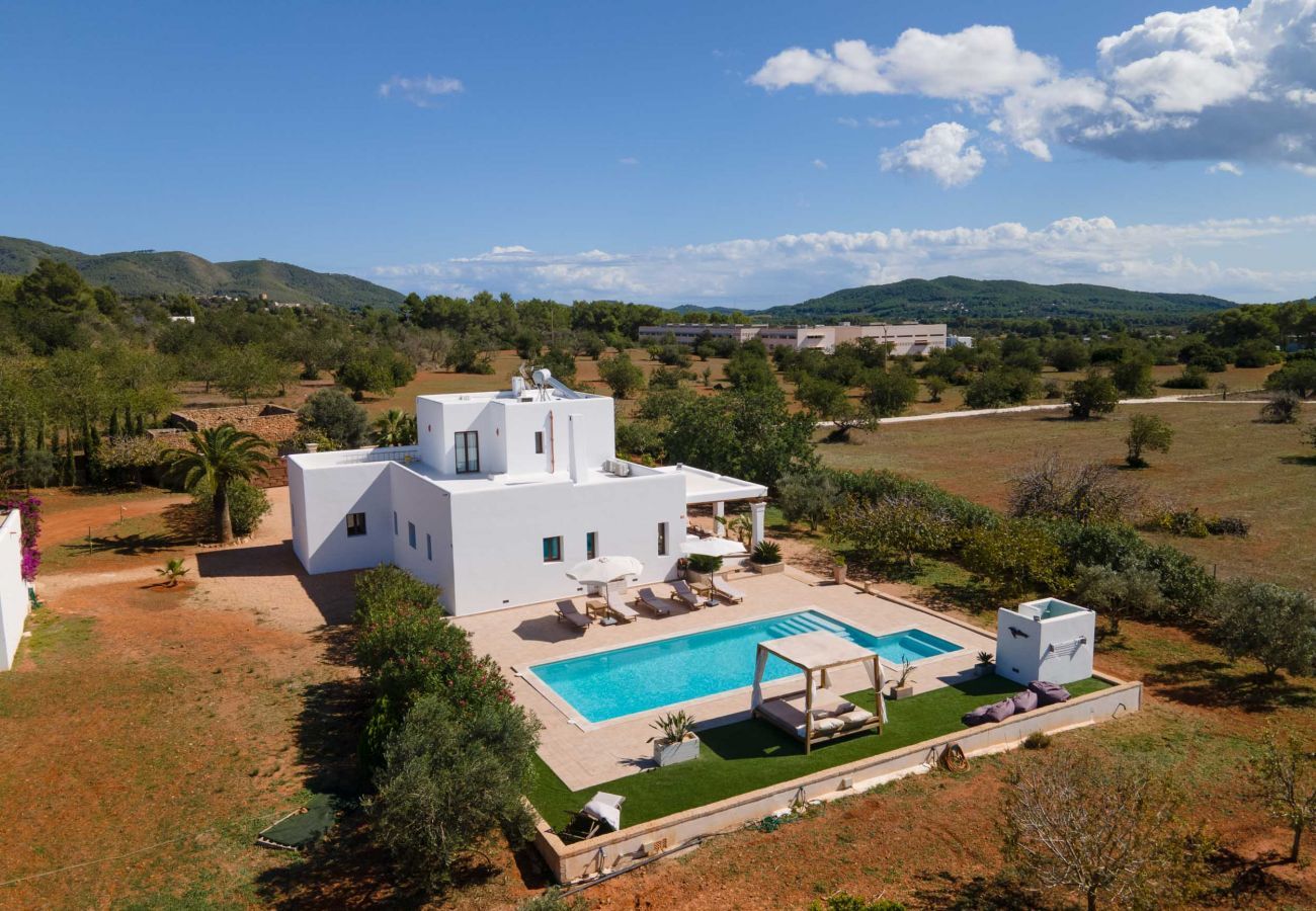 Extérieur de la villa Can Lloren à Ibiza