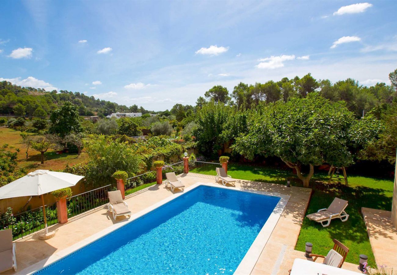 Gîte Rural à Santa Eulalia des Riu - VILLA RURAL