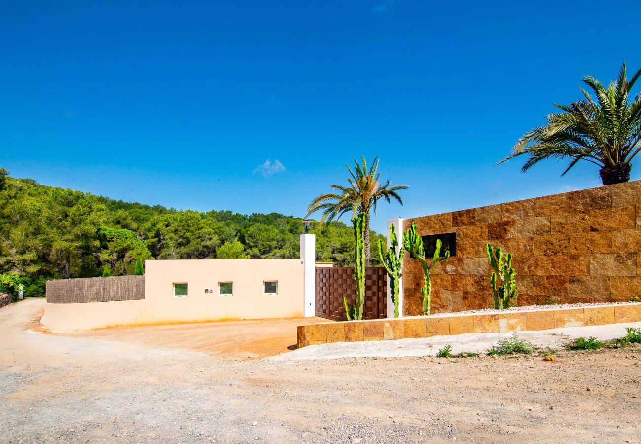 Villa à Santa Eulalia des Riu - VILLA DISCO