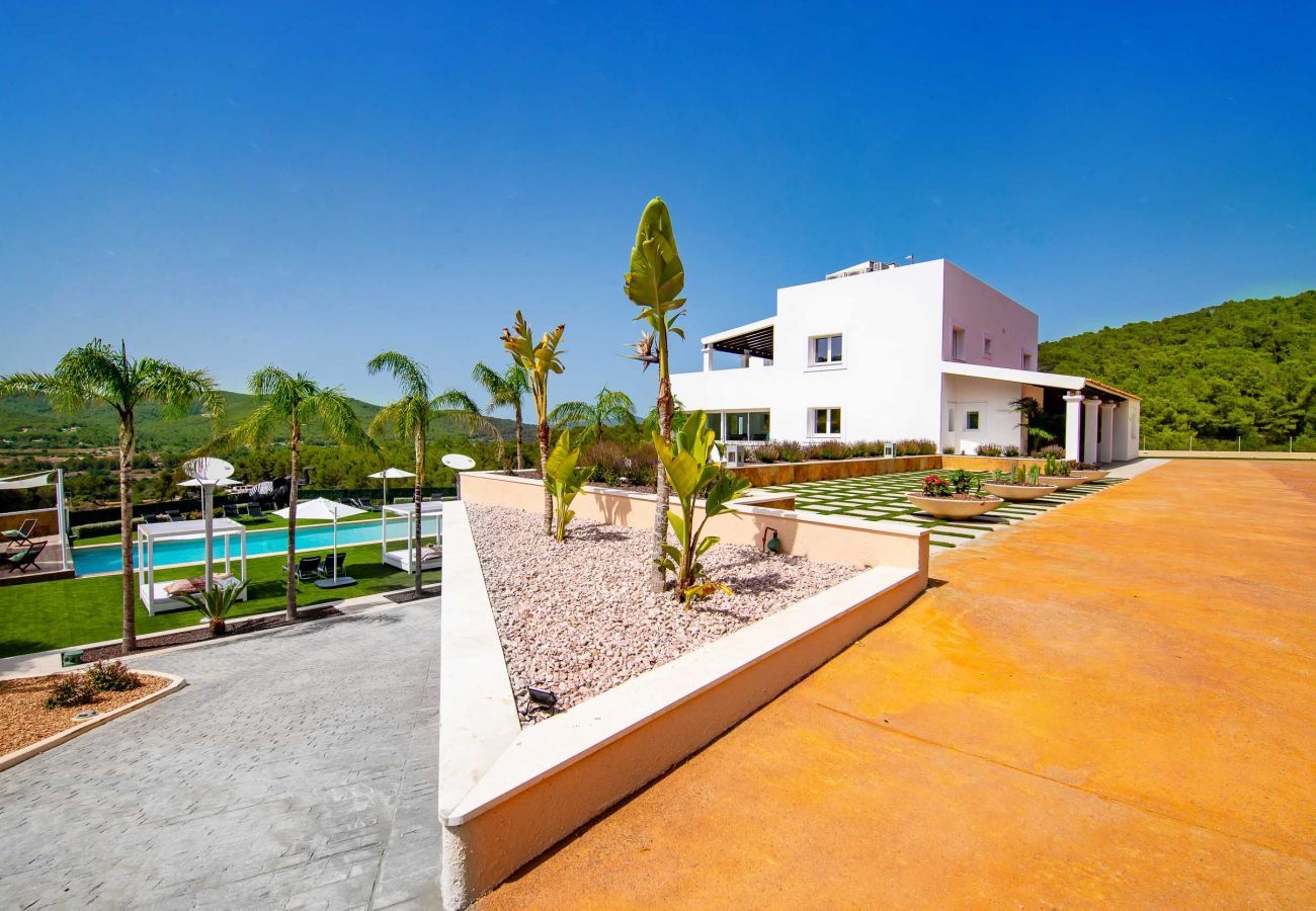 Villa à Santa Eulalia des Riu - VILLA DISCO