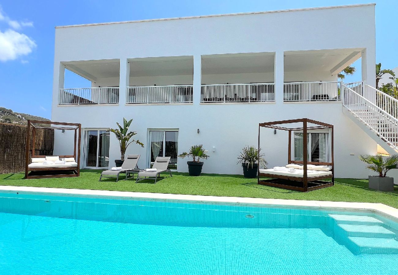 Villa à Santa Eulalia des Riu - VILLA JULIETA