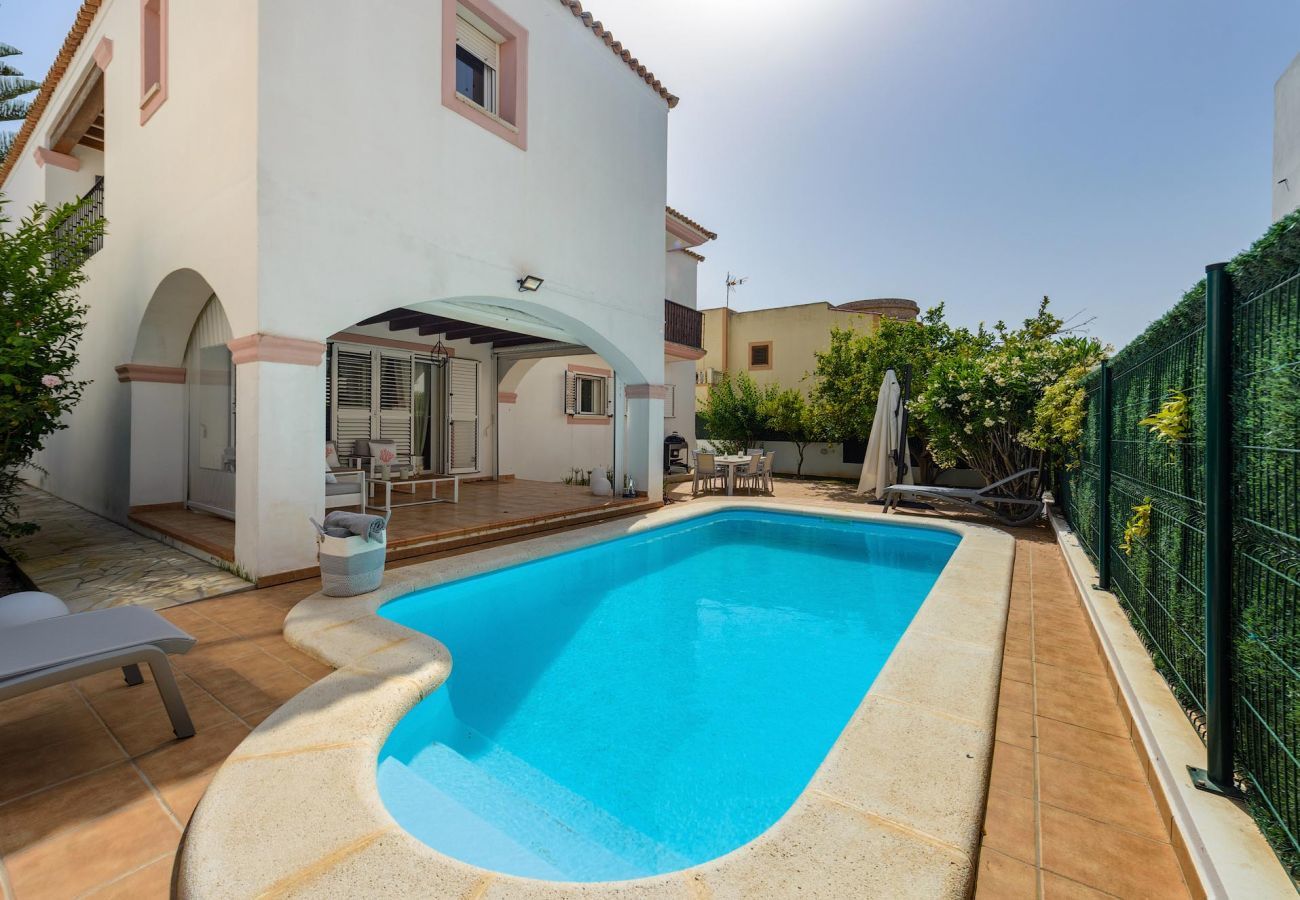 Villa à Santa Eulalia des Riu - CASA LIMA