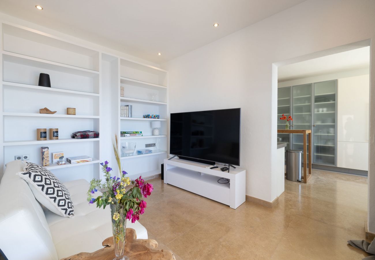 Chalet in Santa Eulalia des Riu - VILLA LISA