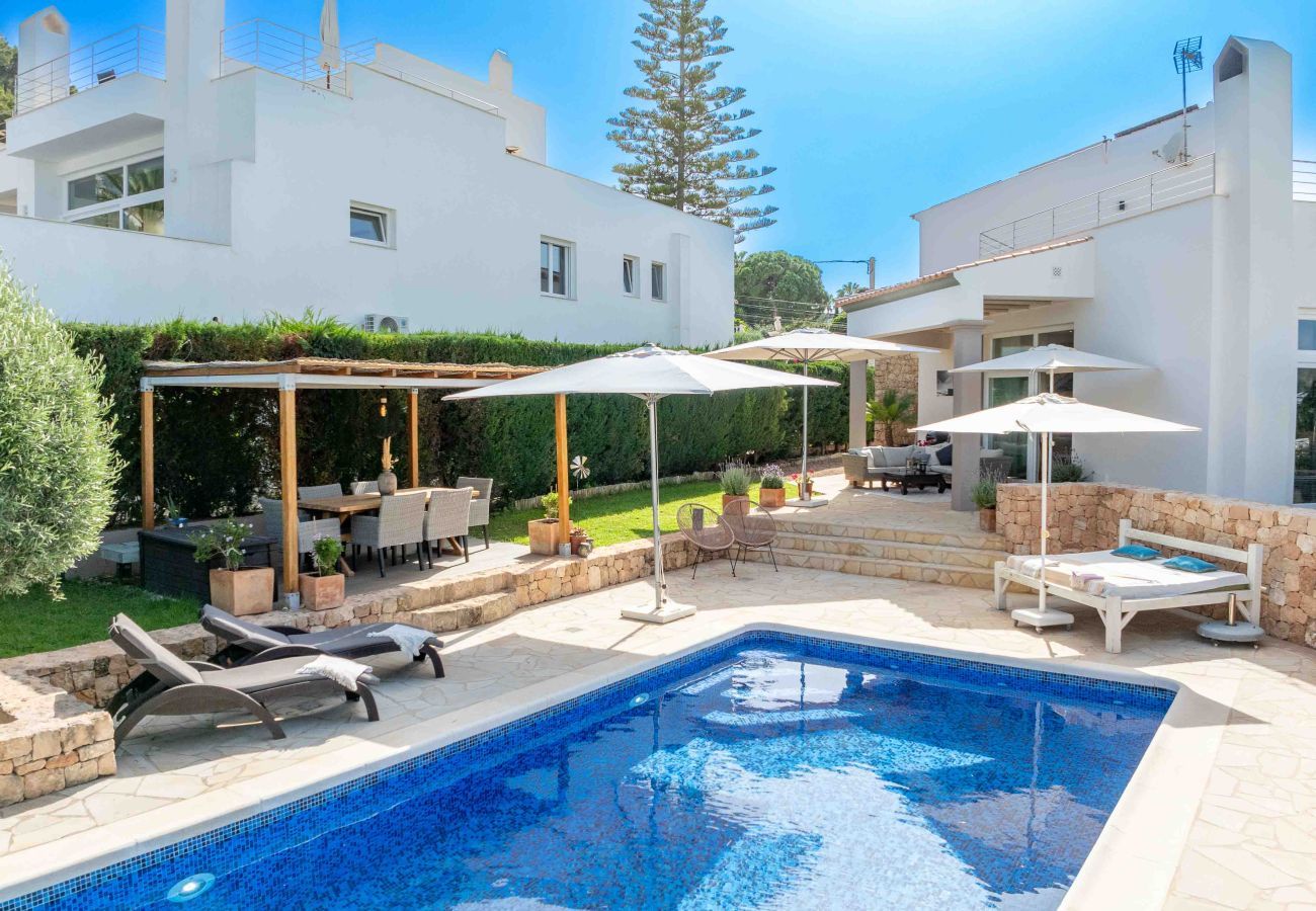 Villa in Santa Eulalia des Riu - VILLA SIESTA