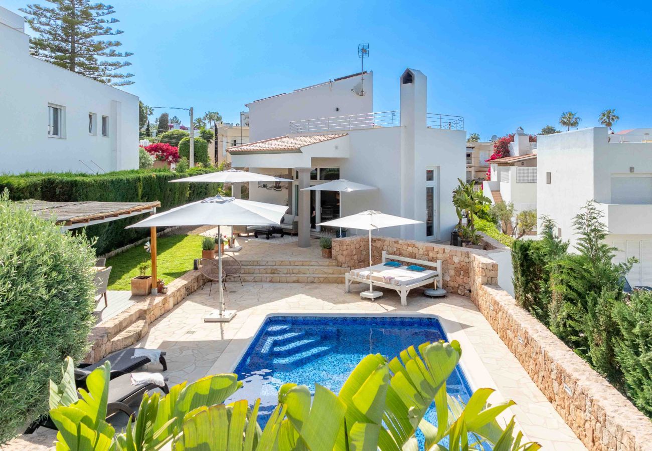 Villa in Santa Eulalia des Riu - VILLA SIESTA