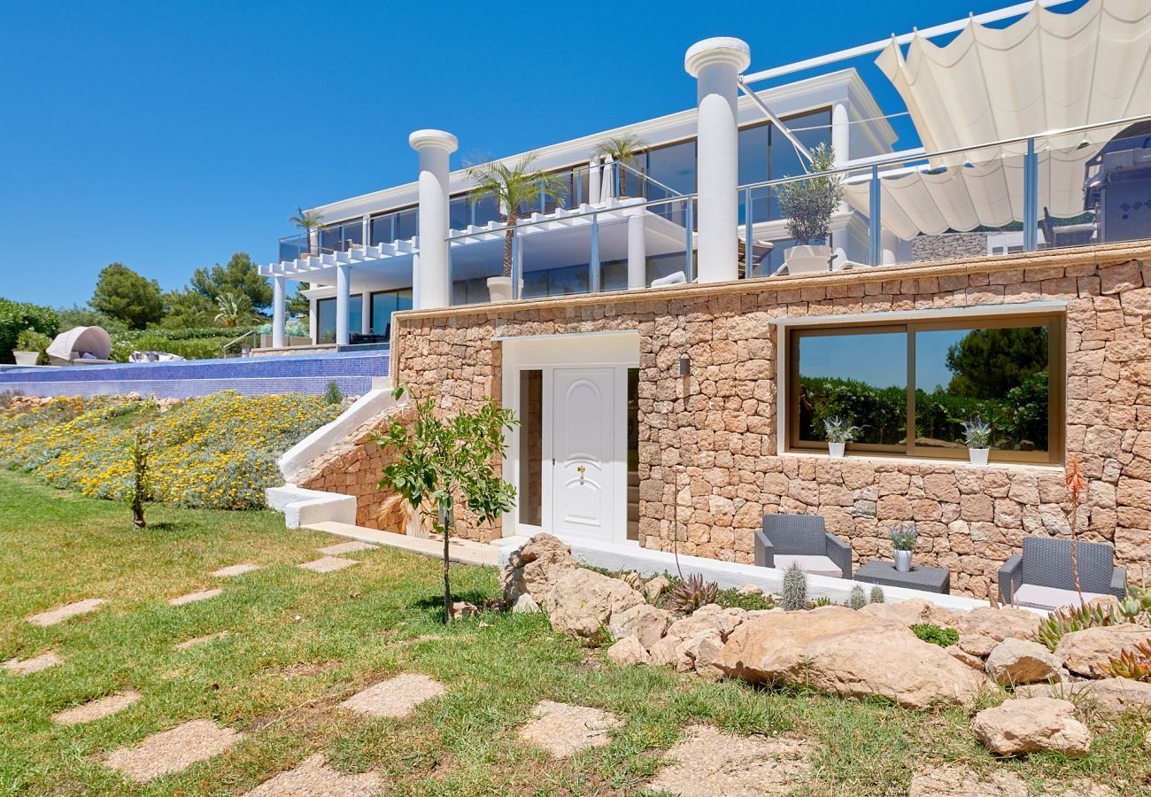 Villa in Santa Eulalia des Riu - VILLA NIVEUS