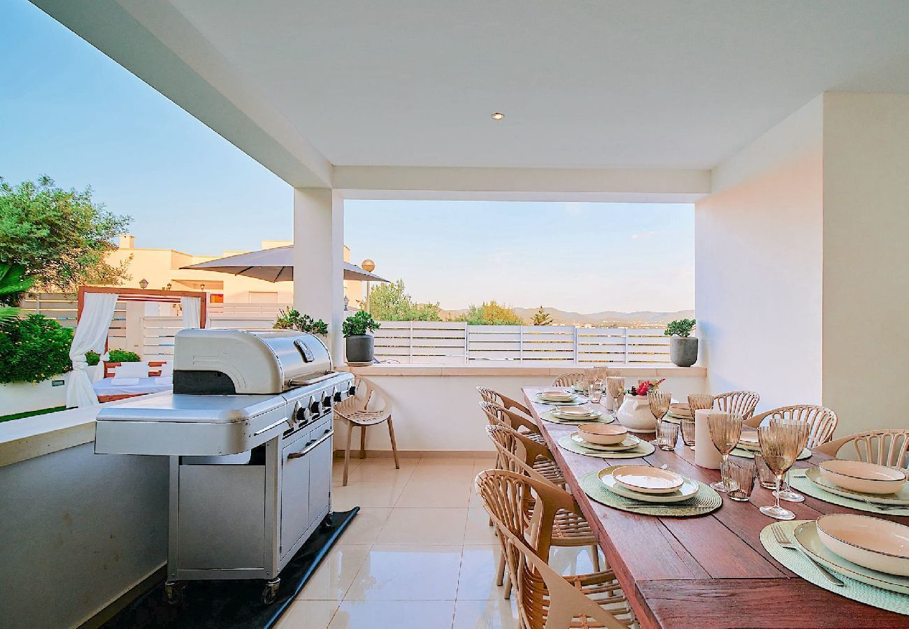 Villa in Santa Eulalia des Riu - VILLA ROMEO