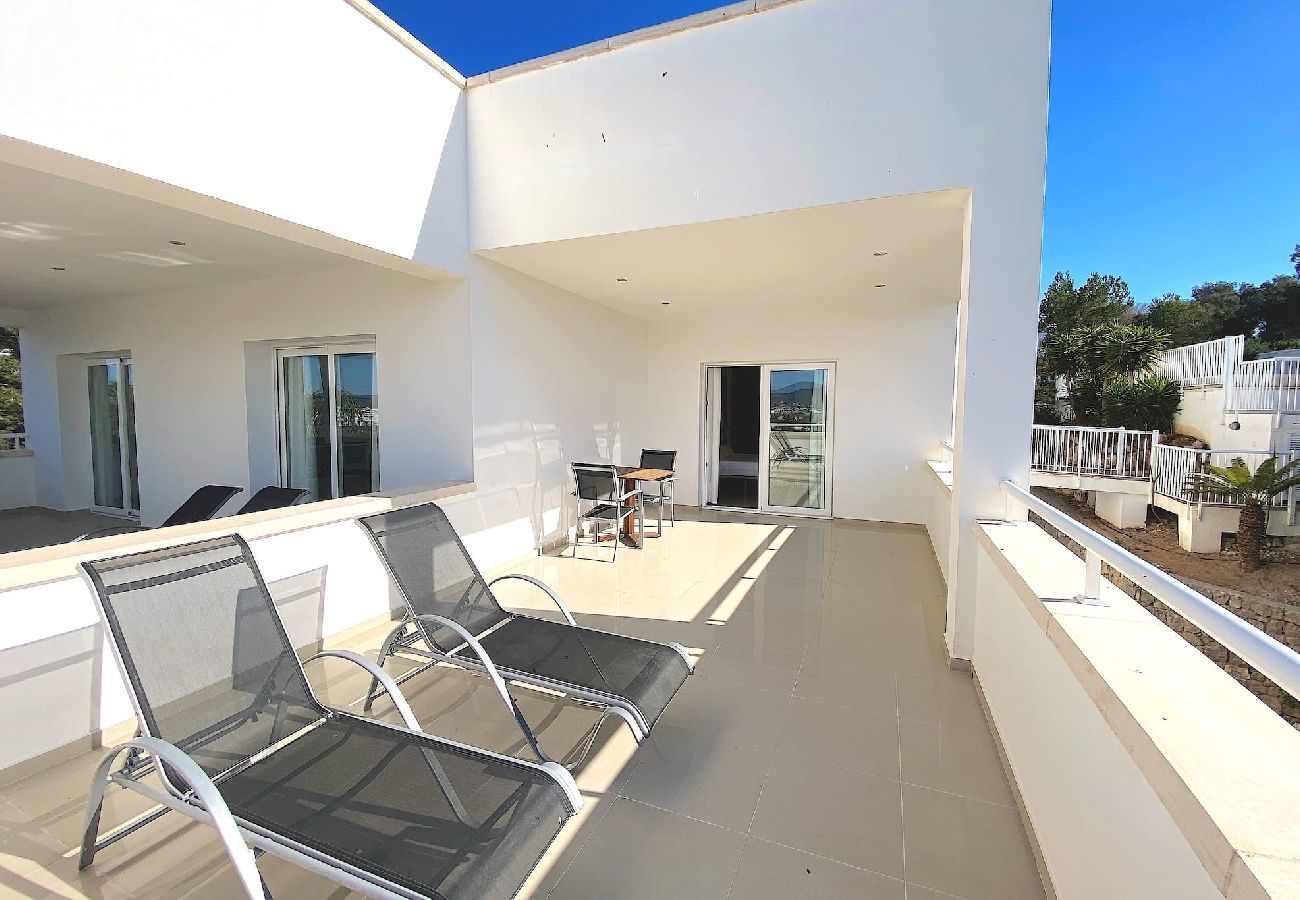 Villa in Santa Eulalia des Riu - VILLA ROMEO