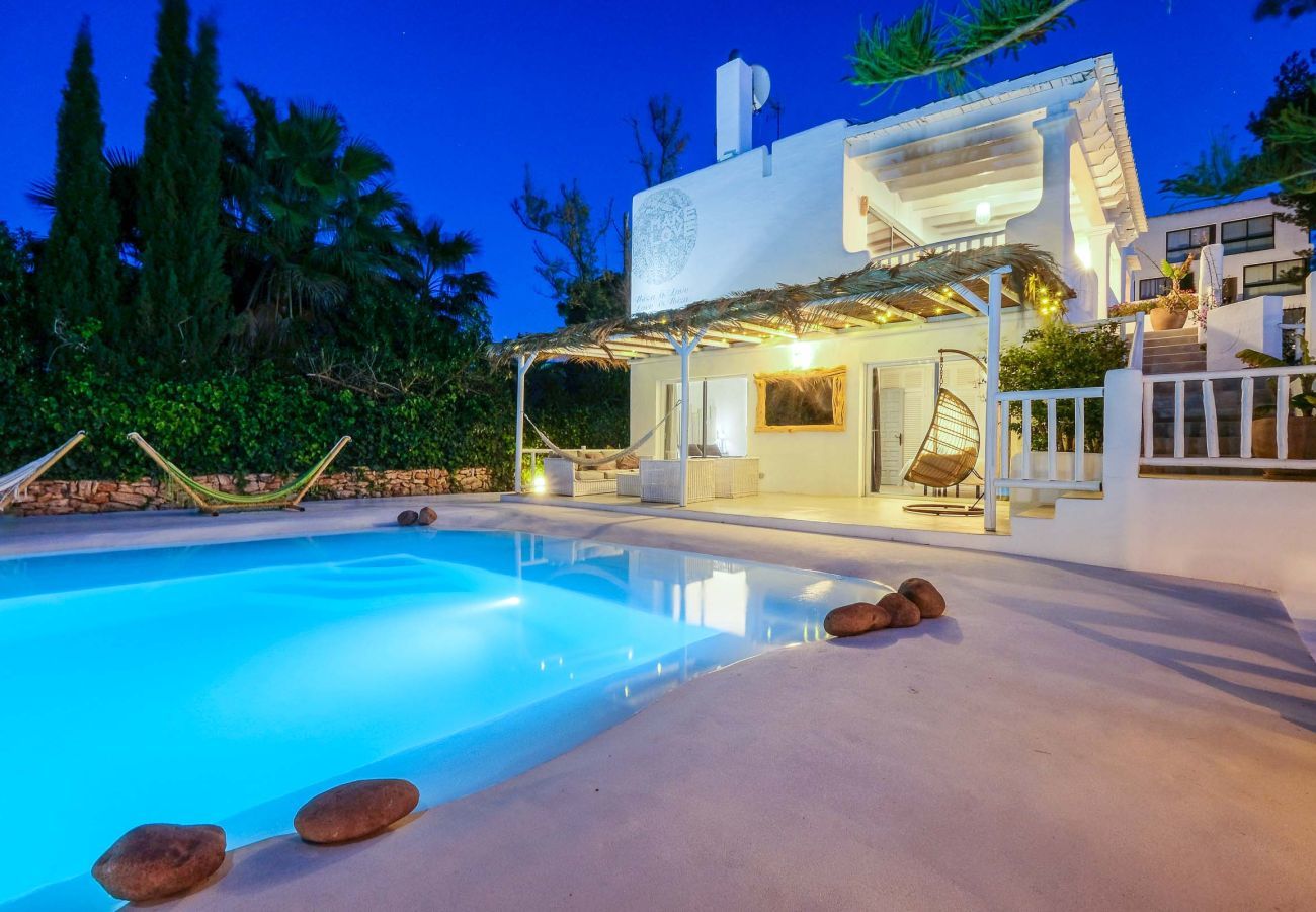 Villa in Santa Eulalia des Riu - VILLA CLARITY