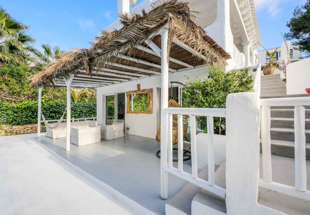 Villa in Santa Eulalia des Riu - VILLA CLARITY