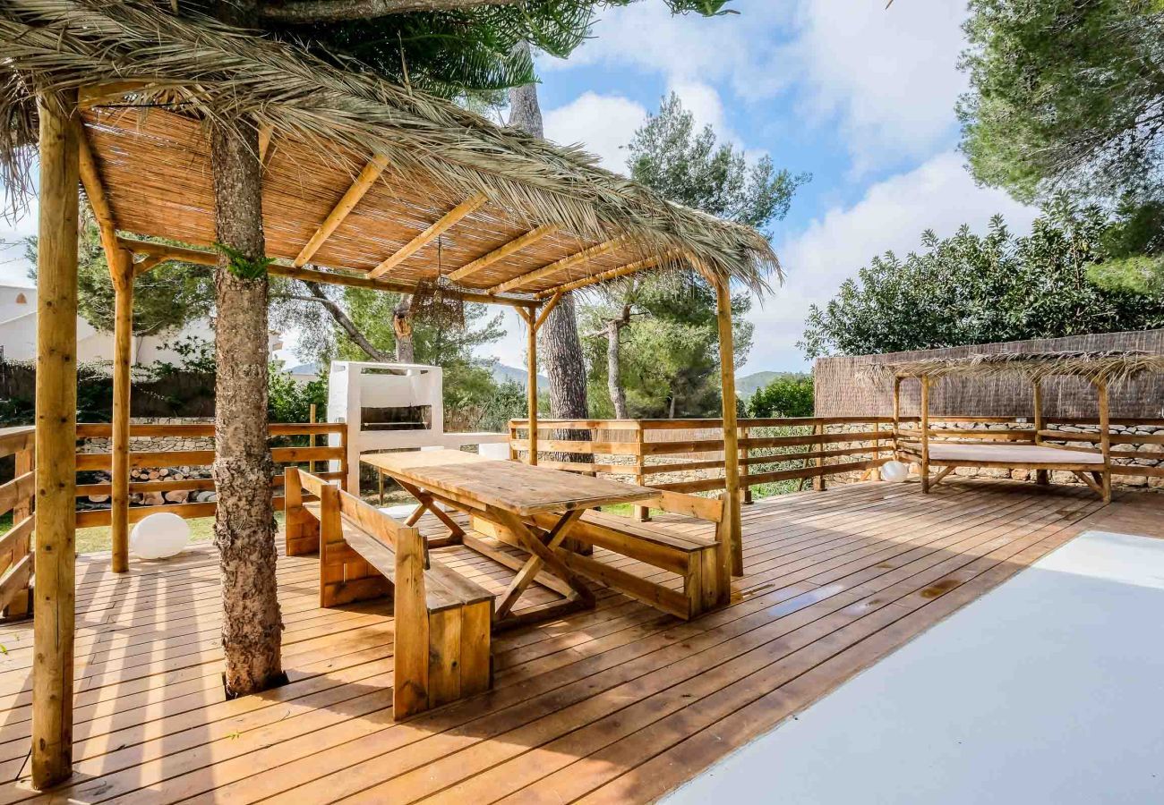 Villa in Santa Eulalia des Riu - VILLA CLARITY